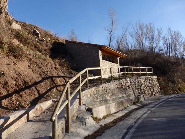 Fuente Lavadero Fonsomera - Camarena de la Sierra